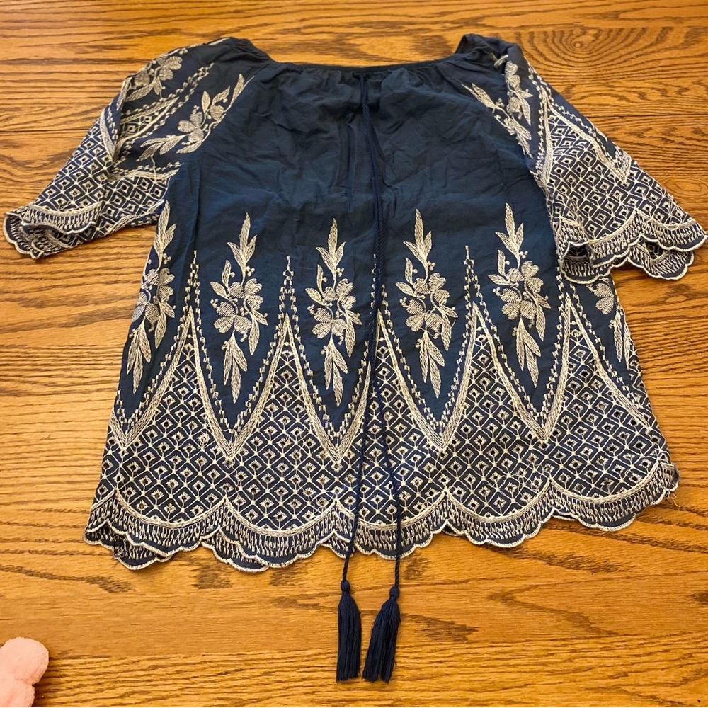 Sapphire White Embroidery on the Sleeves & Hem Boho shirt Large